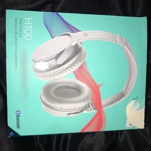 Bluetooth wireless headphone